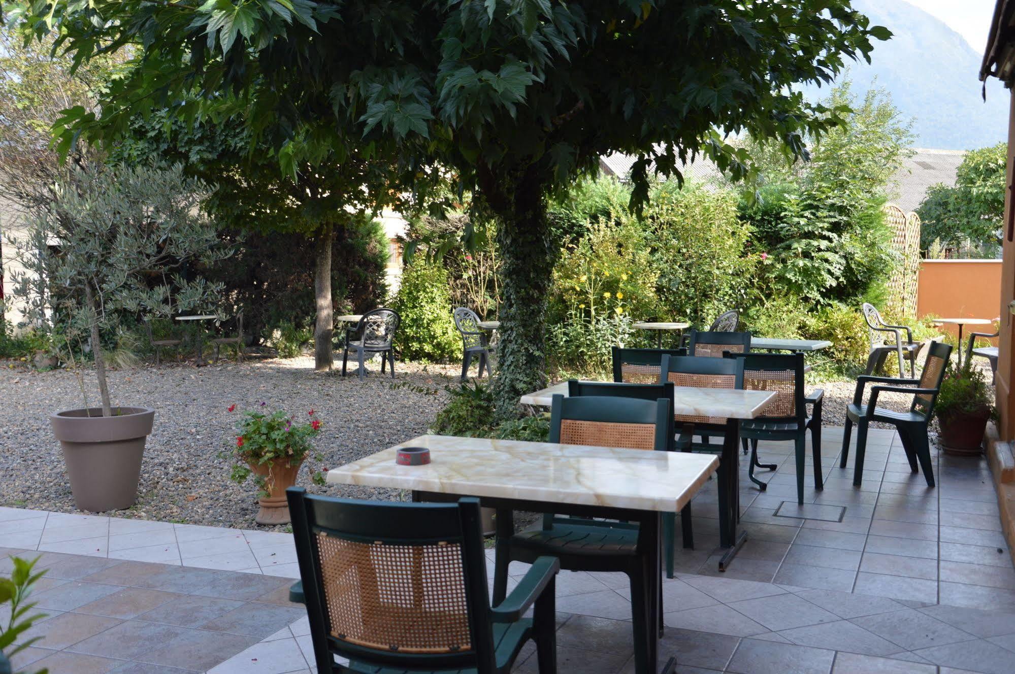 Hotel De La Gare Pierrefitte-Nestalas Ngoại thất bức ảnh